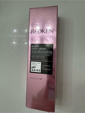 Redken acidic colour gloss treatment